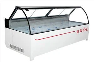 Kaarklaasist õhkjahutav lihavitriin-külmik